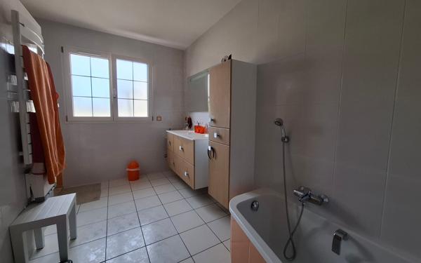 Maison à vendre    3 pièces •  Saujon