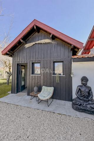 Ensemble immobilier idéalement situé