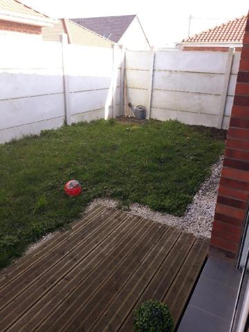 Arras (62000) MAISON INDIVIDUELLE DE PLAIN PIED DE 88 M² - 2 CHAMBRES - PLACE DE PARKING PRIVATIVE ET JARDINET - ARRAS