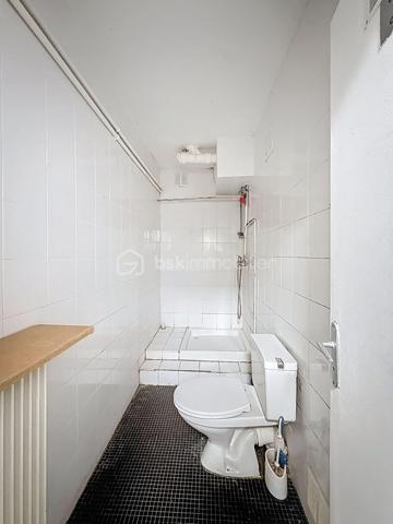 Chambre de service de 10,69 m²