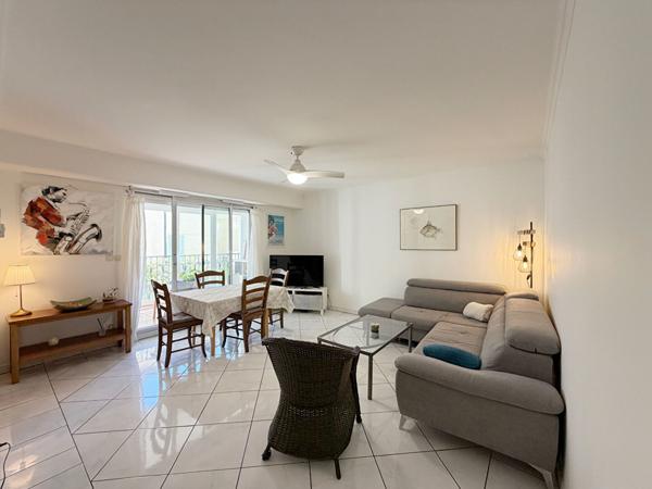 Hyères centre ville - Appartement de type 3 - Résidence récente - Garage