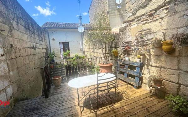 Maison à vendre    7 pièces • 150 m2 Sommières