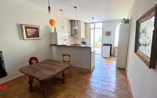 Maison à vendre    7 pièces • 150 m2 Sommières