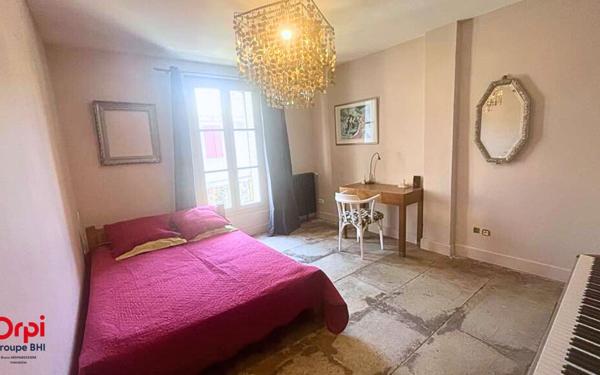 Maison à vendre    7 pièces • 150 m2 Sommières