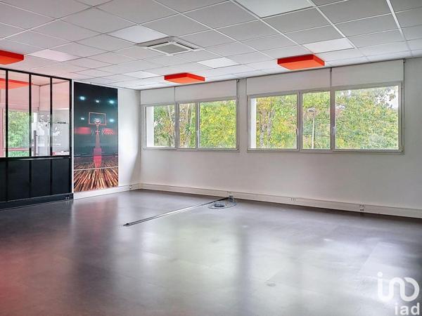 Location bureaux 276 m² Saint-Grégoire