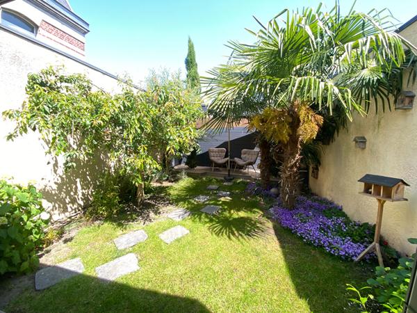 Maison de ville 5 pièces à vendre au centre de Saint Quentin - Réf 6070