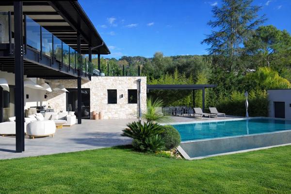 Mougins (06250) VILLA D'EXCEPTION A MOUGINS - BIEN ULTRA RARE - ROYAL GOLF