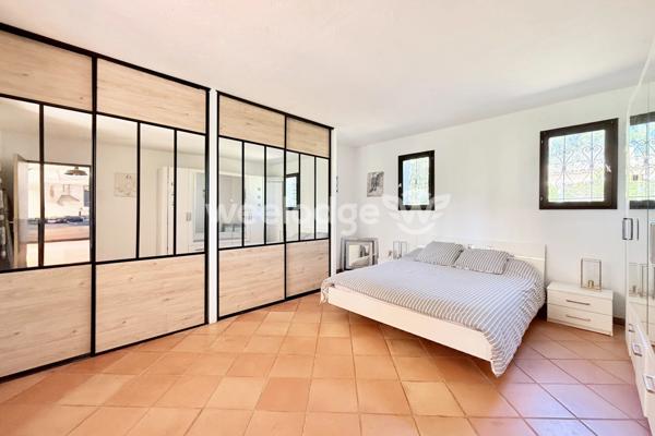 Maison à vendre 7 pièces de 185 m² à Fayence