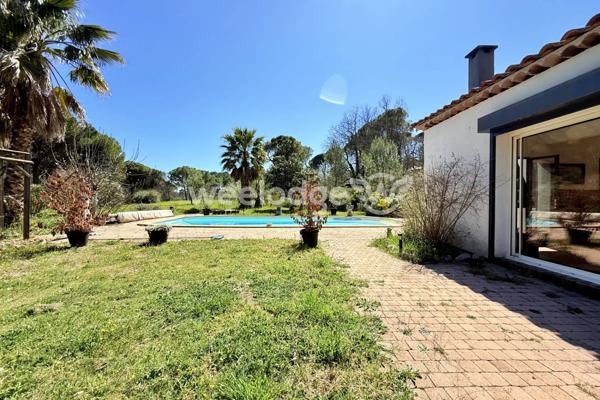 Maison à vendre 7 pièces de 185 m² à Fayence