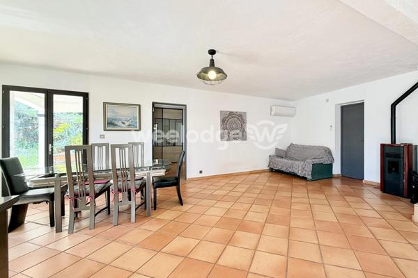 Maison à vendre 7 pièces de 185 m² à Fayence