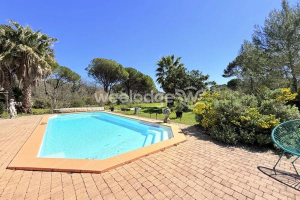 Maison à vendre 7 pièces de 185 m² à Fayence