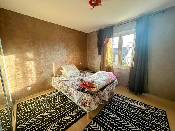 Maison à vendre à Semoy-Belle maison familiale avec prestations de qualité, proche transports et commodités