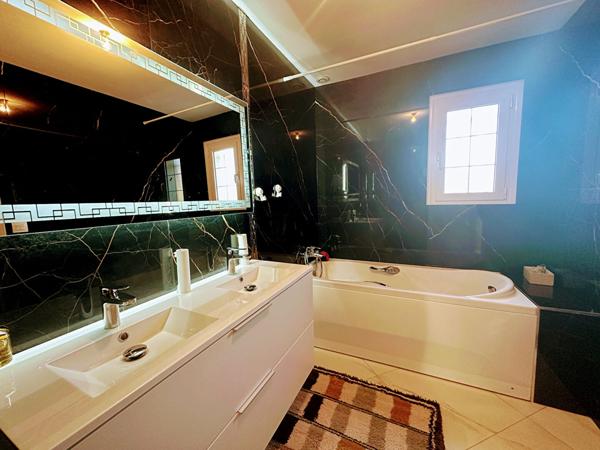 Maison à vendre à Semoy-Belle maison familiale avec prestations de qualité, proche transports et commodités