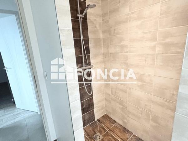 Location Maison 4 pièces 100 m² - 281 CHEMIN D'AOURE, QUARTIER BLOD, 07800 SAINT GEORGE LES BAINS Saint George Les Bains 07800