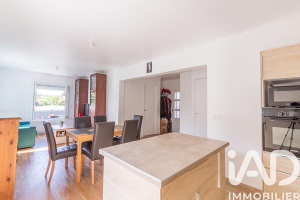 Maison à vendre 6 pièces 110 m² Carrières-sur-Seine