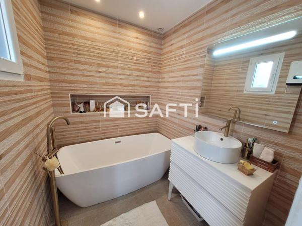 PLAIN PIED 3 chambres + Garage + Terrain clos