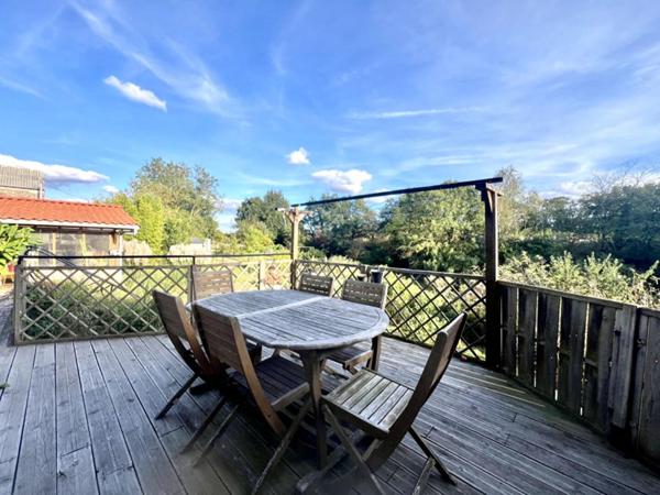 Maison Montfaucon Montigne 5 pièce(s) 124 m2