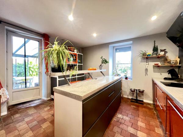 Maison Montfaucon Montigne 5 pièce(s) 124 m2