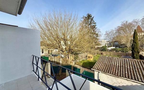 Maison à vendre    6 pièces •  Bordeaux