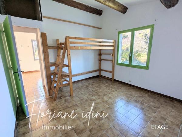 Maison 8 pièces - 200 m² Exclusivité efficity