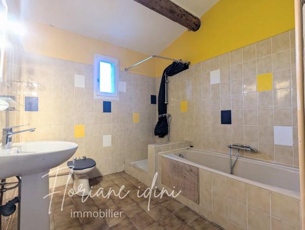 Maison 8 pièces - 200 m² Exclusivité efficity