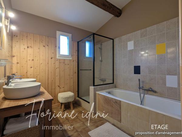 Maison 8 pièces - 200 m² Exclusivité efficity