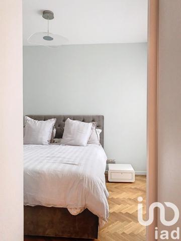 Appartement 5 pièces de 124 m² à Garches (92380)