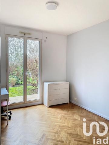 Appartement 5 pièces de 124 m² à Garches (92380)