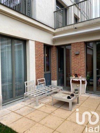 Appartement 5 pièces de 124 m² à Garches (92380)