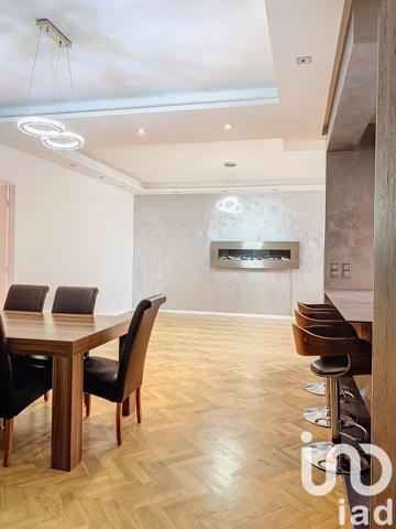 Appartement 5 pièces de 124 m² à Garches (92380)