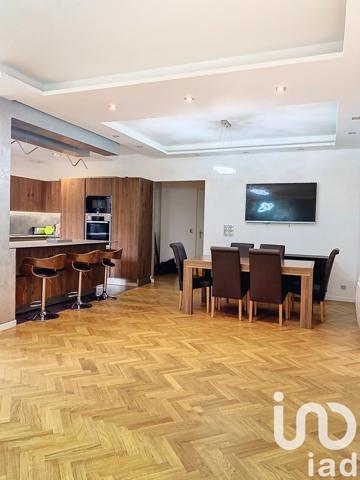 Appartement 5 pièces de 124 m² à Garches (92380)