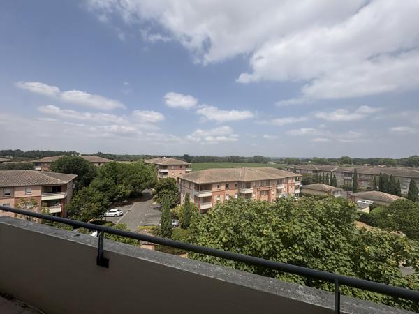 Appartement
         3 pièces
        - 60 m² Exclusivité 215 000 € *