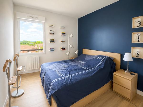 Appartement
         3 pièces
        - 60 m² Exclusivité 215 000 € *