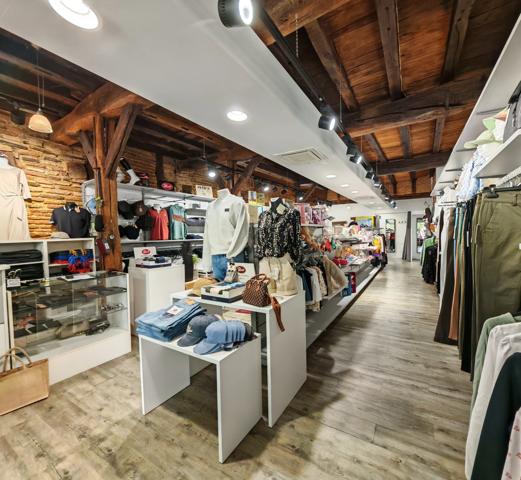 IMMEUBLE DE RAPPORT AU CENTRE-VILLE D’EAUZE
