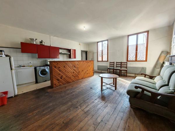 IMMEUBLE DE RAPPORT AU CENTRE-VILLE D’EAUZE