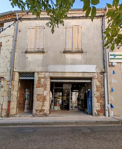 IMMEUBLE DE RAPPORT AU CENTRE-VILLE D’EAUZE