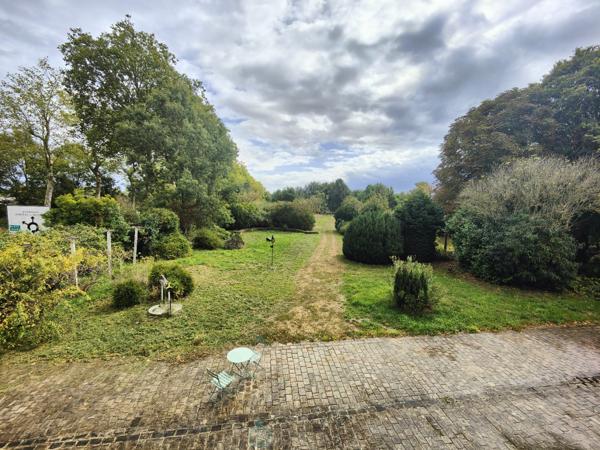 Grande propriété rénovée avec gîtes et 5 hectares de terrain aux portes de Tours