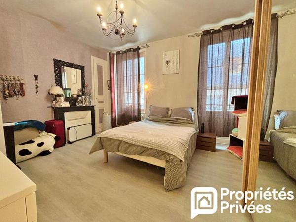 Maison de ville  5 pièce(s) 106.88 m2