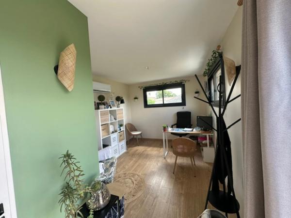 Local pro/ Bureau– Chalet autonome de 20 m²(Charente)