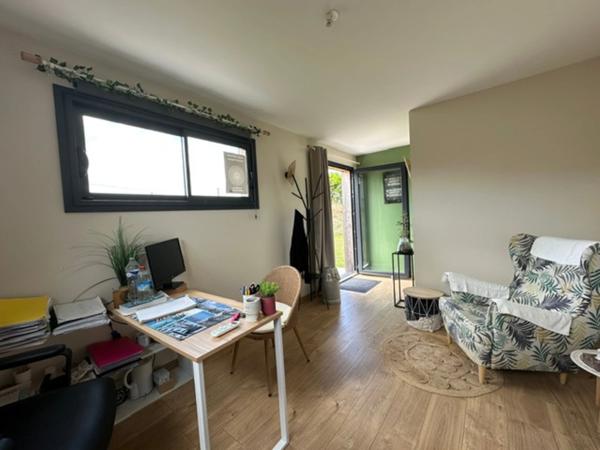 Local pro/ Bureau– Chalet autonome de 20 m²(Charente)