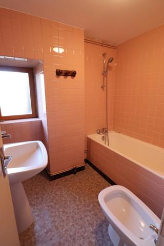 Maison de 200m², avec magasin au rez de chaussée