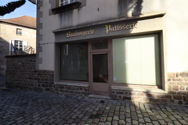 Maison de 200m², avec magasin au rez de chaussée