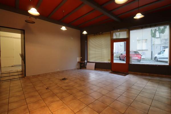 Maison de 200m², avec magasin au rez de chaussée