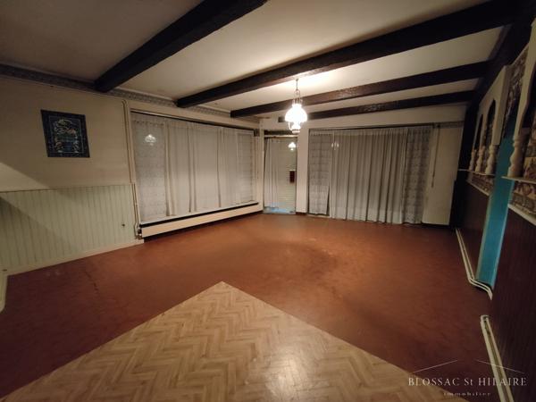 Immeuble à rénover de 281,32m² quartier Montbernage