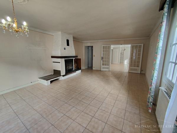 Immeuble à rénover de 281,32m² quartier Montbernage