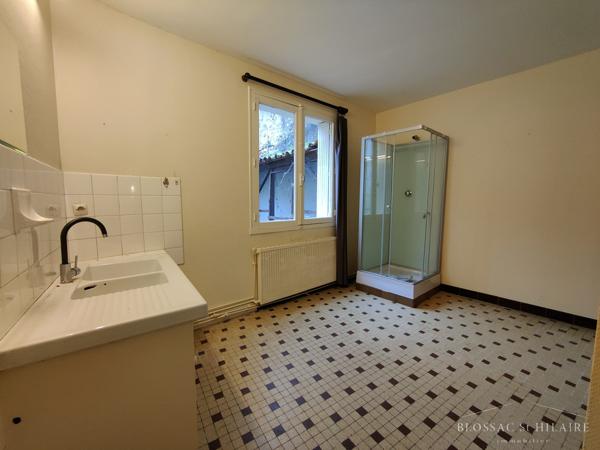 Immeuble à rénover de 281,32m² quartier Montbernage