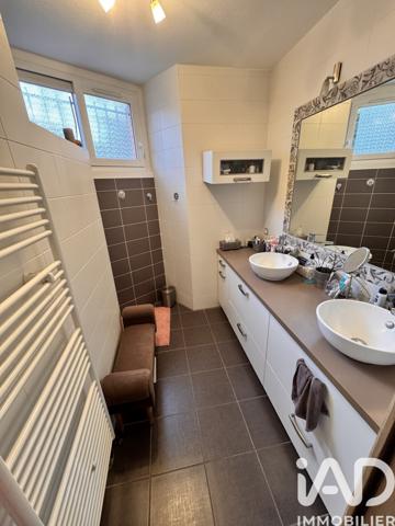 Appartement à vendre 5 pièces 115 m² Le Chambon-Feugerolles