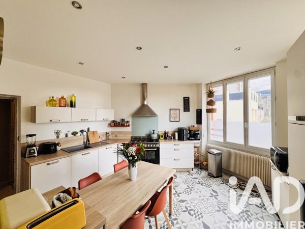 Appartement à vendre 5 pièces 115 m² Le Chambon-Feugerolles