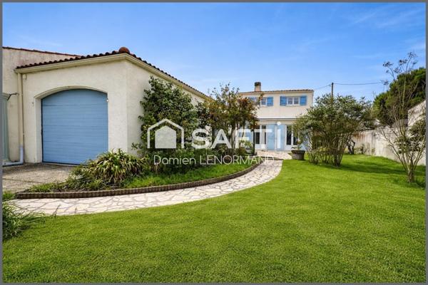 Maison de 116 m2 la cotiniere proche commerce et plage sur un terrain de 421 m2 avec un garage attenant