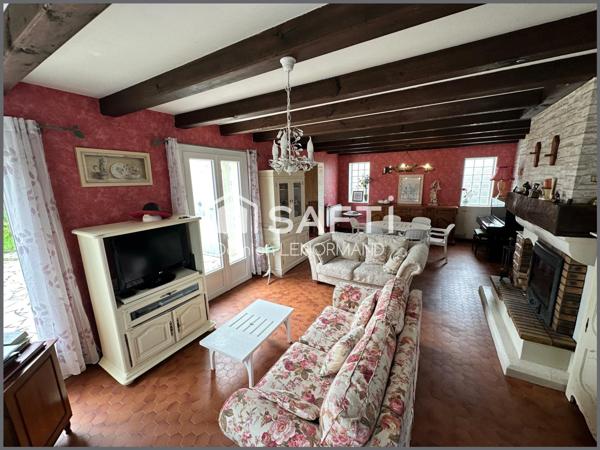 Maison de 116 m2 la cotiniere proche commerce et plage sur un terrain de 421 m2 avec un garage attenant